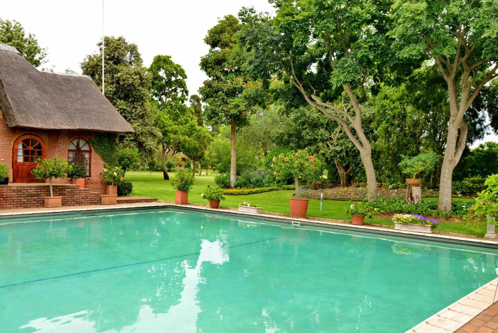 Owls Loft Guest House Midrand Exterior photo